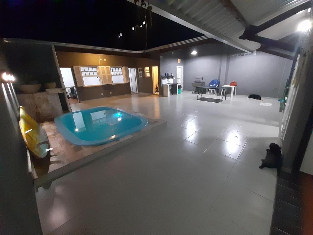 Casa Com Piscina, Confortavel E Otima Localizacao Itanhaém المظهر الخارجي الصورة
