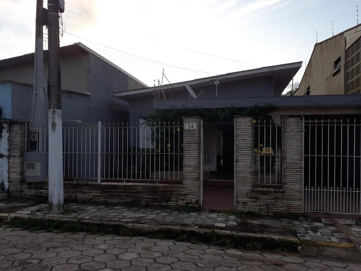 Casa Com Piscina, Confortavel E Otima Localizacao Itanhaém المظهر الخارجي الصورة